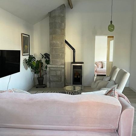 Cosy Apartment With Fire Stove Athlone Exterior photo